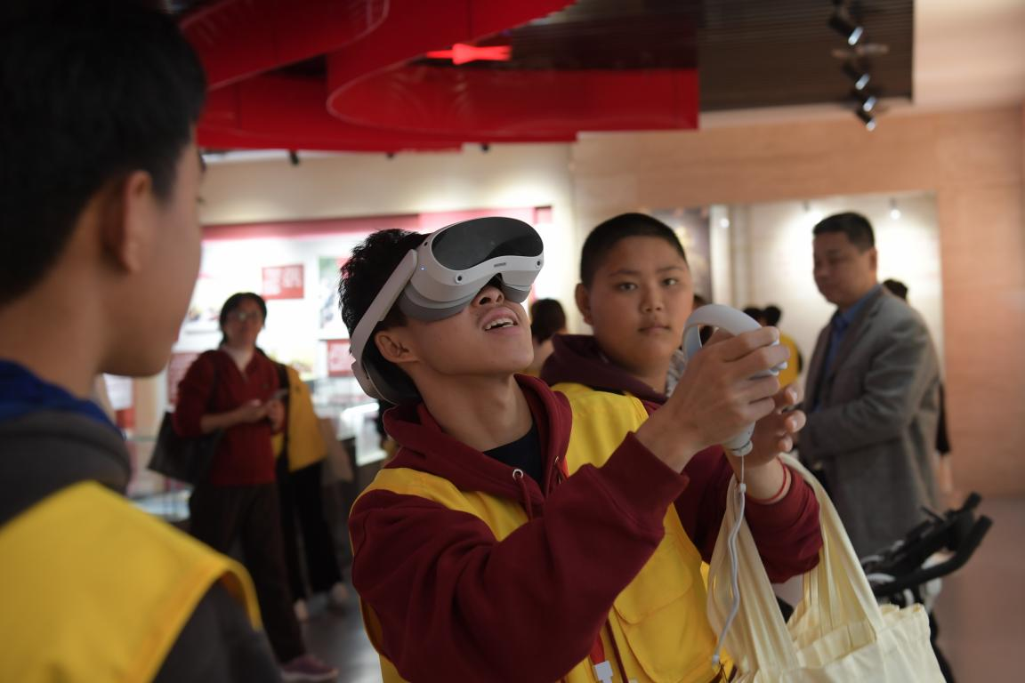 江西理工大学:这趟“中国寻根之旅”人文与科技感十足_fororder_12 江西理工大学:这趟“中国寻根之旅”人文与科技感十足_fororder_12